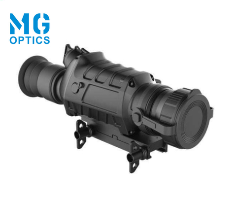 Monokularowy zakres termowizyjny TS450 z rozdzielczością IR 400 * 300 i ogniskową 50 mm